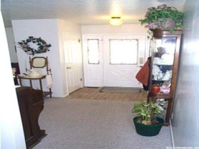 283 S 600 W, Layton, UT 84041 — photo 2