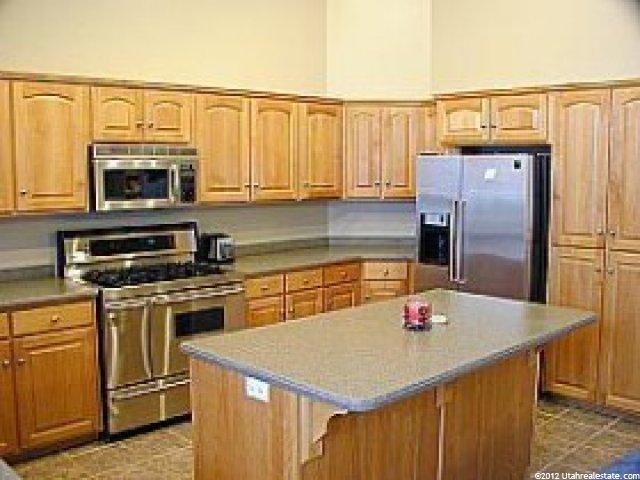 713 W 3450 S, Syracuse, UT 84075 — photo 4