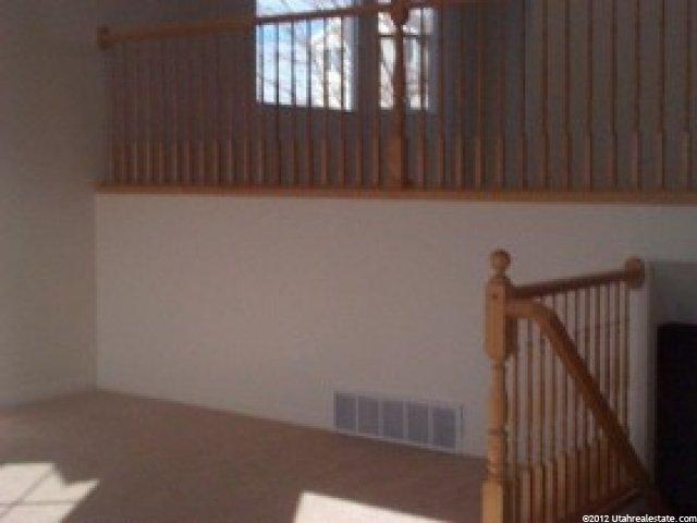 102 W 2300 N, Layton, UT 84041 — photo 3