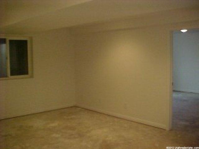 1869 E 2825 N, Layton, UT 84040 — photo 8