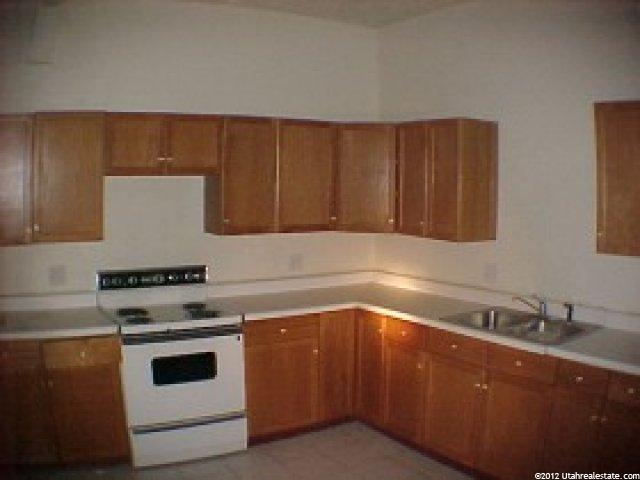 103 W 300 S, Nephi, UT 84648 — photo 2