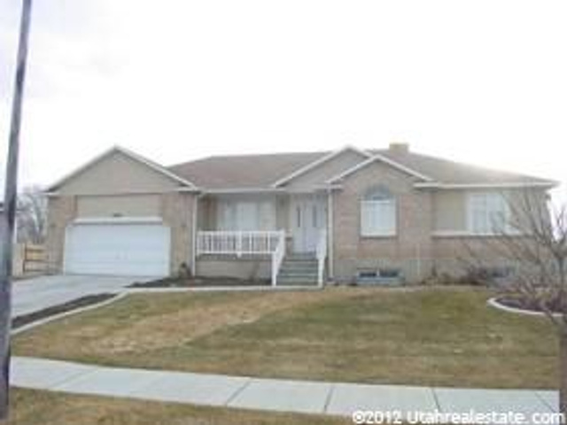 12431 LAUREL CHASE DR, Riverton UT 84065