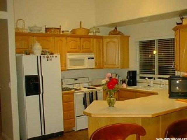 8020 Coolidge St, Midvale, UT 84047 — photo 5