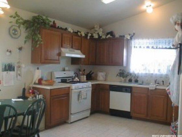 4067 S 1100 W, Riverdale, UT 84405 — photo 3