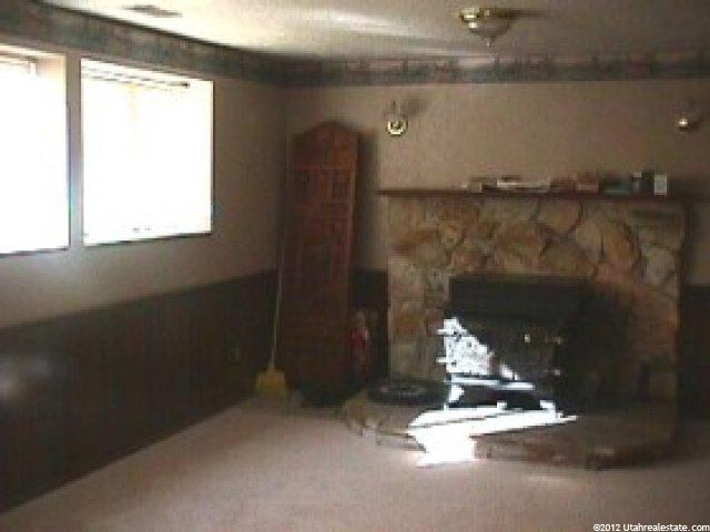 1072 N 250 E, Centerville, UT 84014 — photo 5