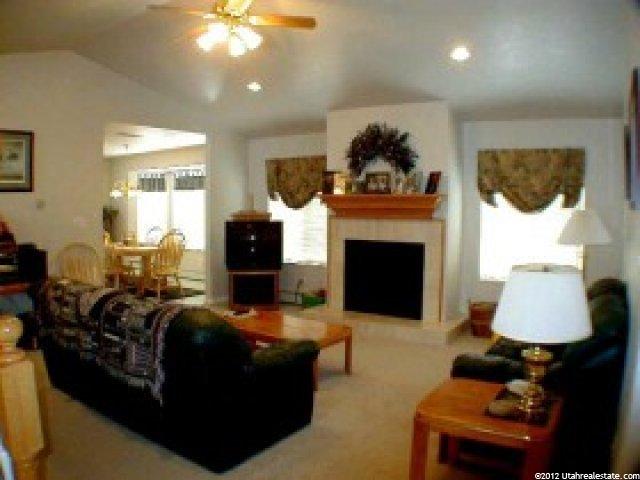 2827 Viewcrest Cir, North Logan, UT 84341 — photo 5