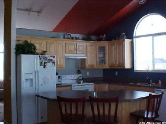 3866 Turnberry Dr, Syracuse, UT 84075 — photo 3