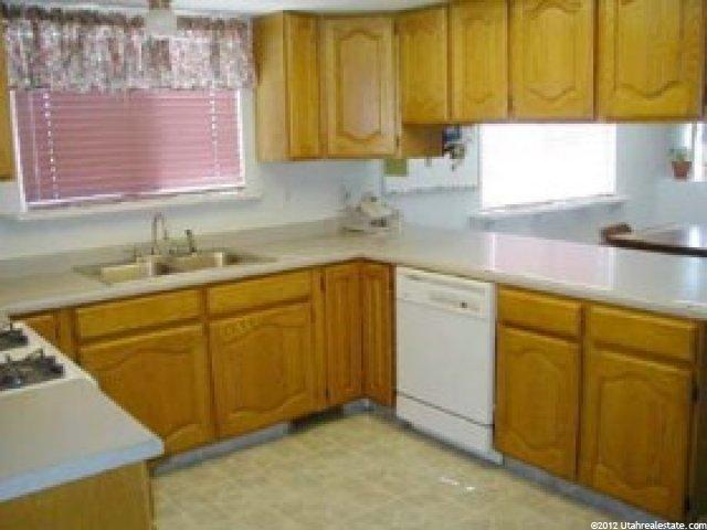 3633 N 570 W, Erda, UT 84074 — photo 5