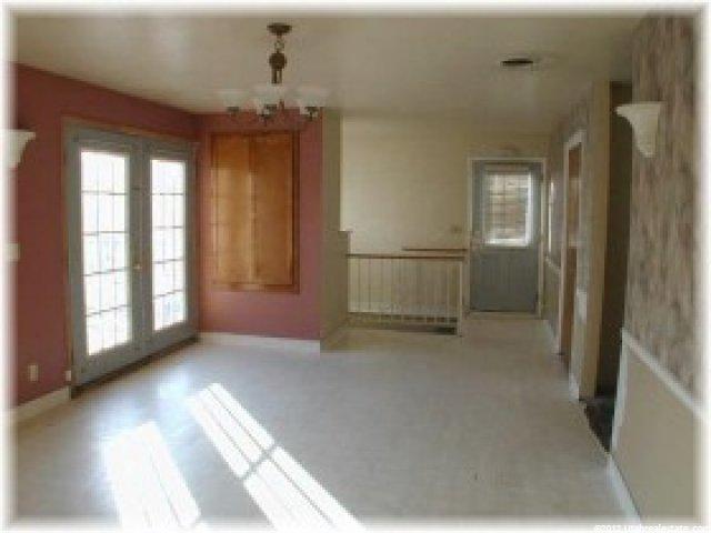 2106 Willow Park Ln, Sandy, UT 84093 — photo 3