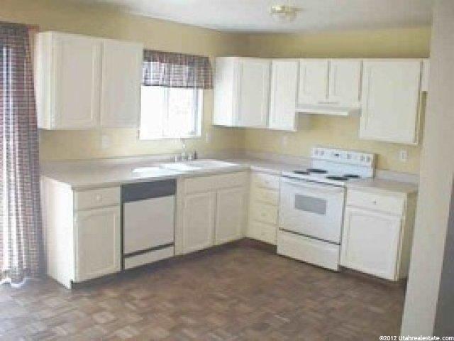 8321 S 1390 E, Sandy, UT 84093 — photo 5