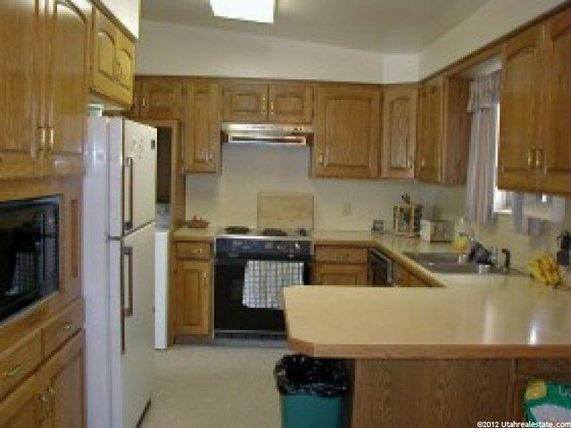 280 W 750 N, Clearfield, UT 84015 — photo 2