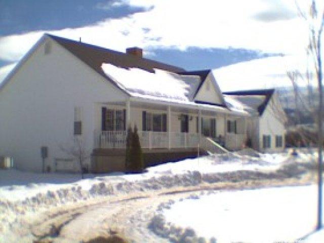 6819 E 300 N, Huntsville, UT 84317 — photo 2