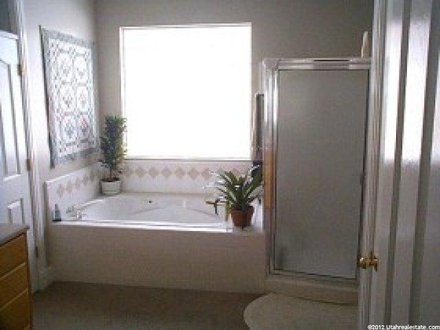 1464 Skyline Dr, Bountiful, UT 84010 — photo 5