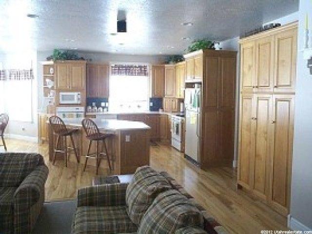 1464 Skyline Dr, Bountiful, UT 84010 — photo 7