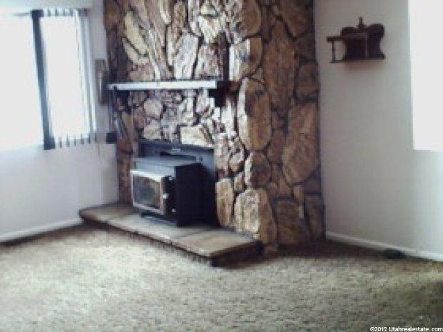 283 W 400 S, Mt Pleasant, UT 84647 — photo 2
