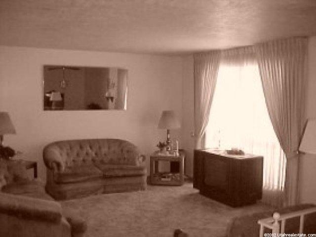 469 S 725 E, Layton, UT 84041 — photo 3