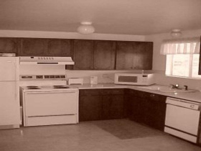 469 S 725 E, Layton, UT 84041 — photo 5