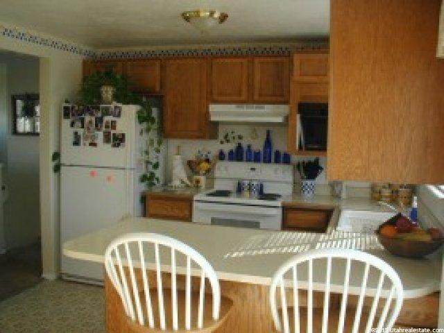 10128 Mount View Dr, Sandy, UT 84070 — photo 3