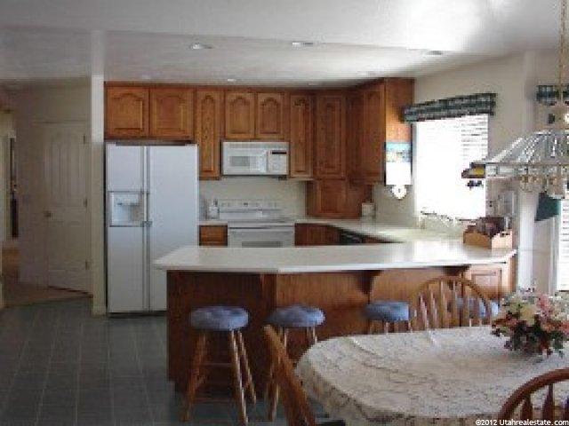 164 S 2050 E, Layton, UT 84040 — photo 5
