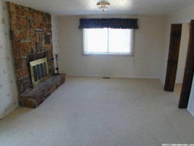 2093 Gyrfalcon Ln, Sandy, UT 84092 — photo 4