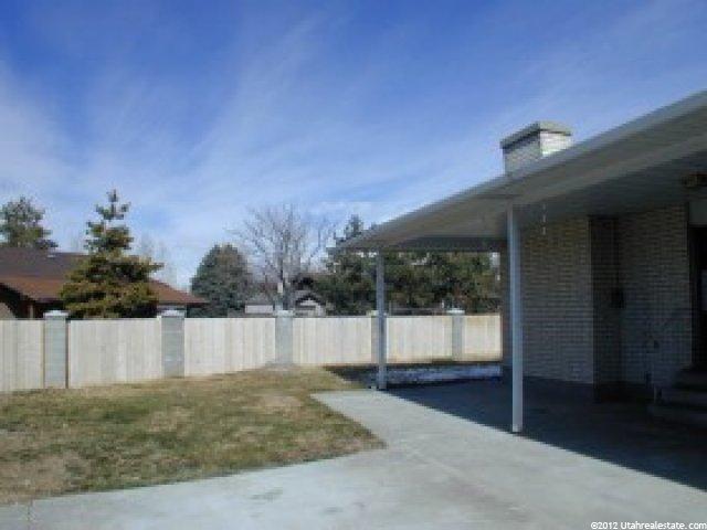 2093 Gyrfalcon Ln, Sandy, UT 84092 — photo 8