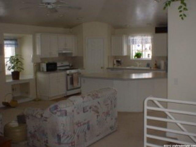 2401 Oak Ln, Layton, UT 84040 — photo 6