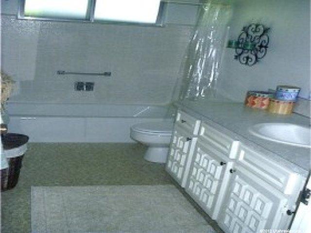 1373 N 50 E, Centerville, UT 84014 — photo 4