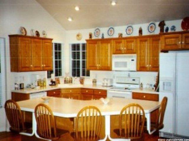852 E 3350 N, North Ogden, UT 84414 — photo 4