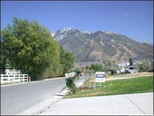 327 Redberry Rd, Draper, UT 84020 — photo 5