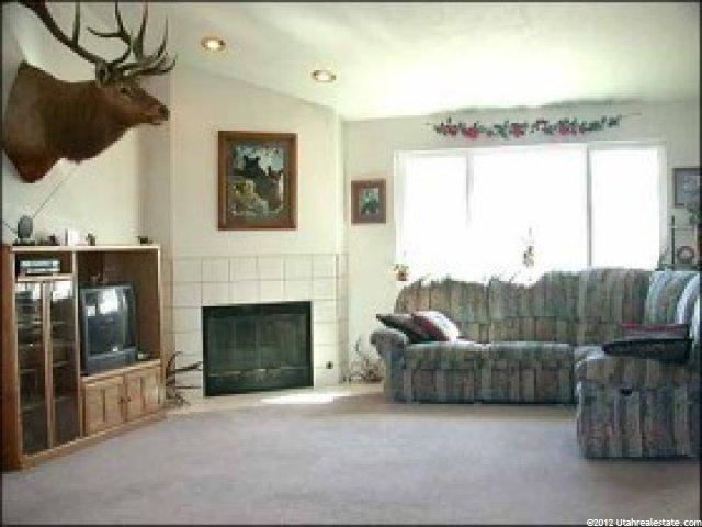 327 Redberry Rd, Draper, UT 84020 — photo 7