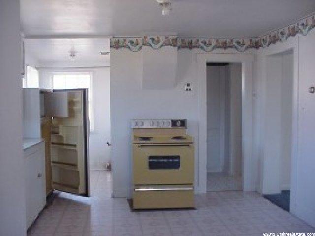 697 N 200 W, Nephi, UT 84648 — photo 4
