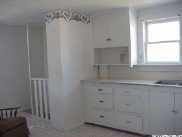 697 N 200 W, Nephi, UT 84648 — photo 5