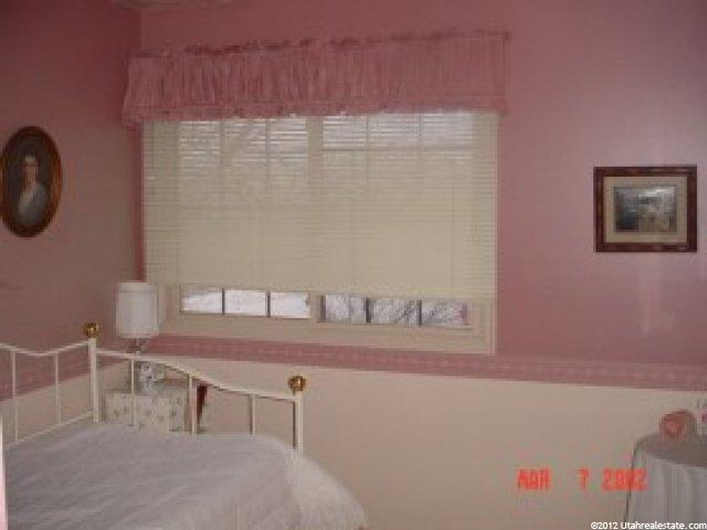 5625 S 1475 E, South Ogden, UT 84403 — photo 3
