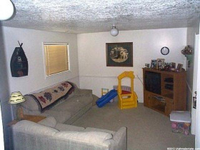 643 W 2300 N, West Bountiful, UT 84087 — photo 3