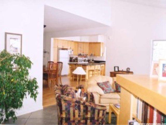 8762 Gorgoza Dr, Park City, UT 84098 — photo 5
