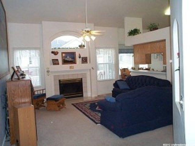 1564 N 200 W, Bountiful, UT 84010 — photo 4