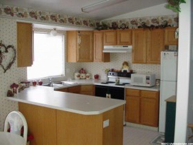 664 W 700 S, Tremonton, UT 84337 — photo 2