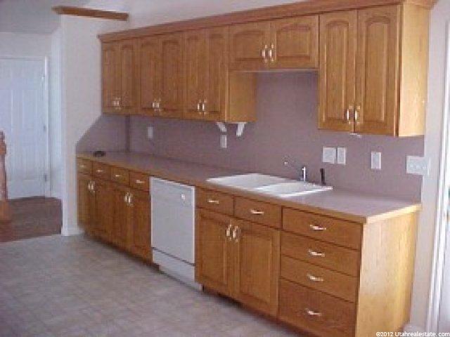 1806 N Icabod, Layton, UT 84040 — photo 2