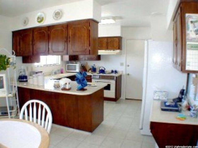 635 S 400 E, Providence, UT 84332 — photo 5