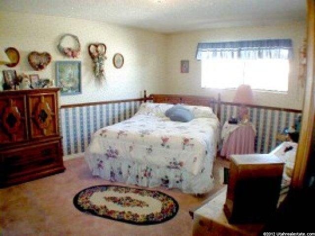 390 W 400 N, Hyrum, UT 84319 — photo 6