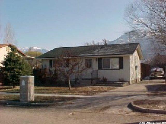 626 Downs Dr, Ogden, UT 84404 — photo 2