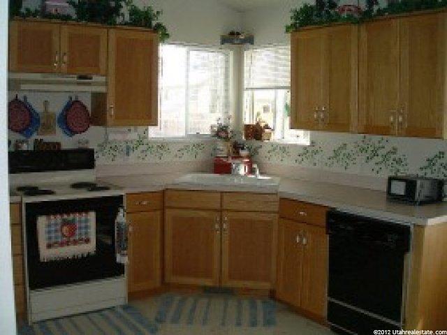 1090 E 1425 N, Layton, UT 84040 — photo 4