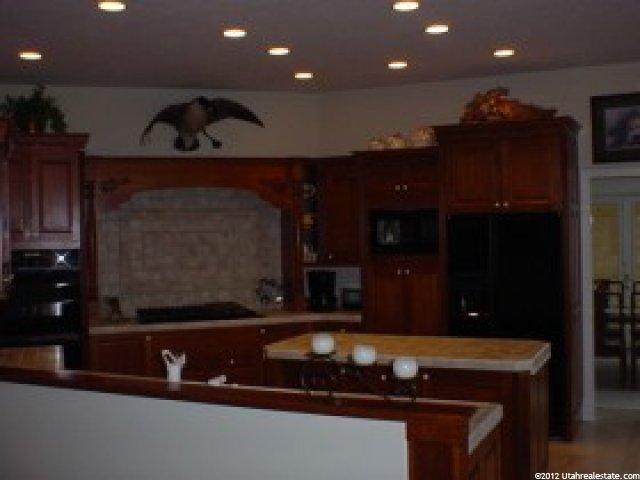 1681 Darling St, Ogden, UT 84403 — photo 2