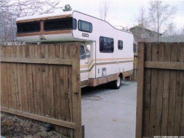 10281 Leilani Dr, Sandy, UT 84070 — photo 2