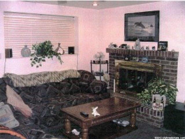 10281 Leilani Dr, Sandy, UT 84070 — photo 4