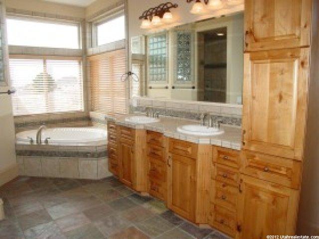 1584 Red Tree Ct, Draper, UT 84020 — photo 7