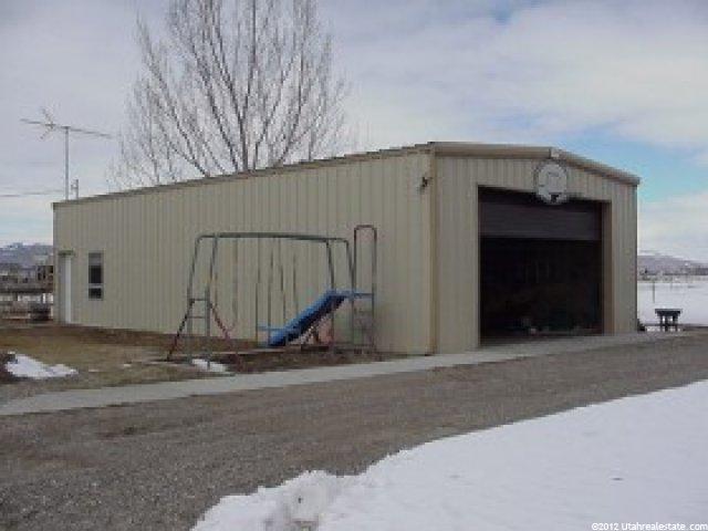 2139 E Main St, Tremonton, UT 84337 — photo 2