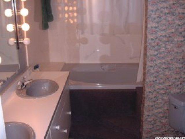 901 W 1600 N, West Bountiful, UT 84087 — photo 3