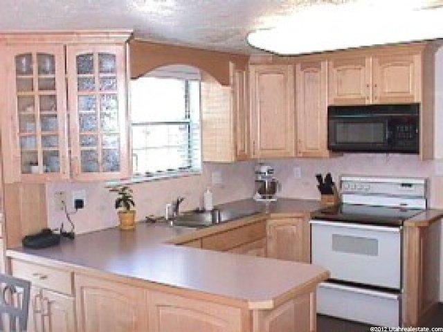 747 Labrum Ave, Murray, UT 84107 — photo 3