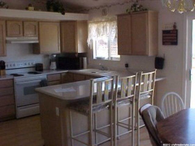 8564 Mardi Gras Ln, West Jordan, UT 84088 — photo 2